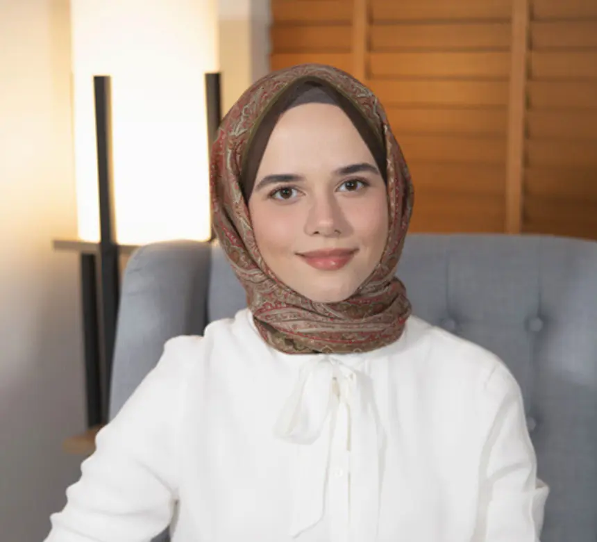 Ayşe Betül İlgen